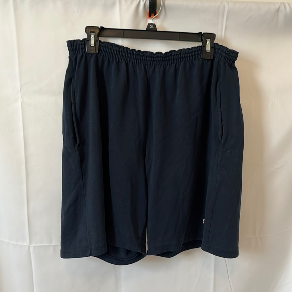 🔴 5 items for $25 Sale! Men's Champion Blue Shorts L